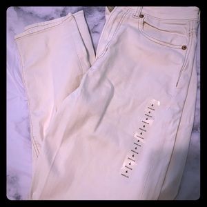 NWT Stretch Mom Jeans American Eagle